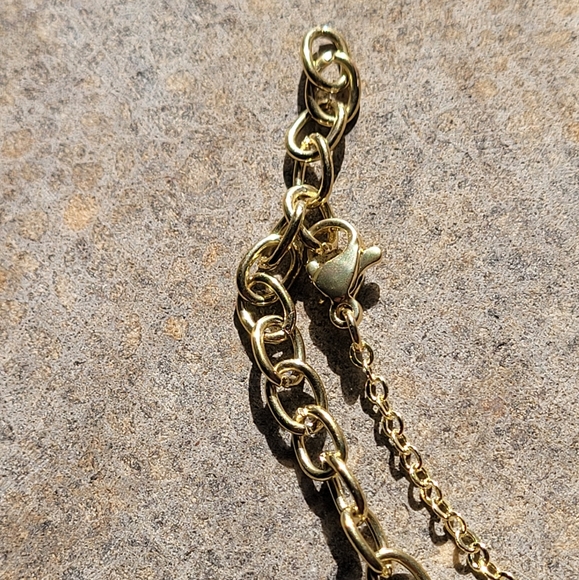 Quartz Pendant Gold Plated Necklace - Picture 4 of 6